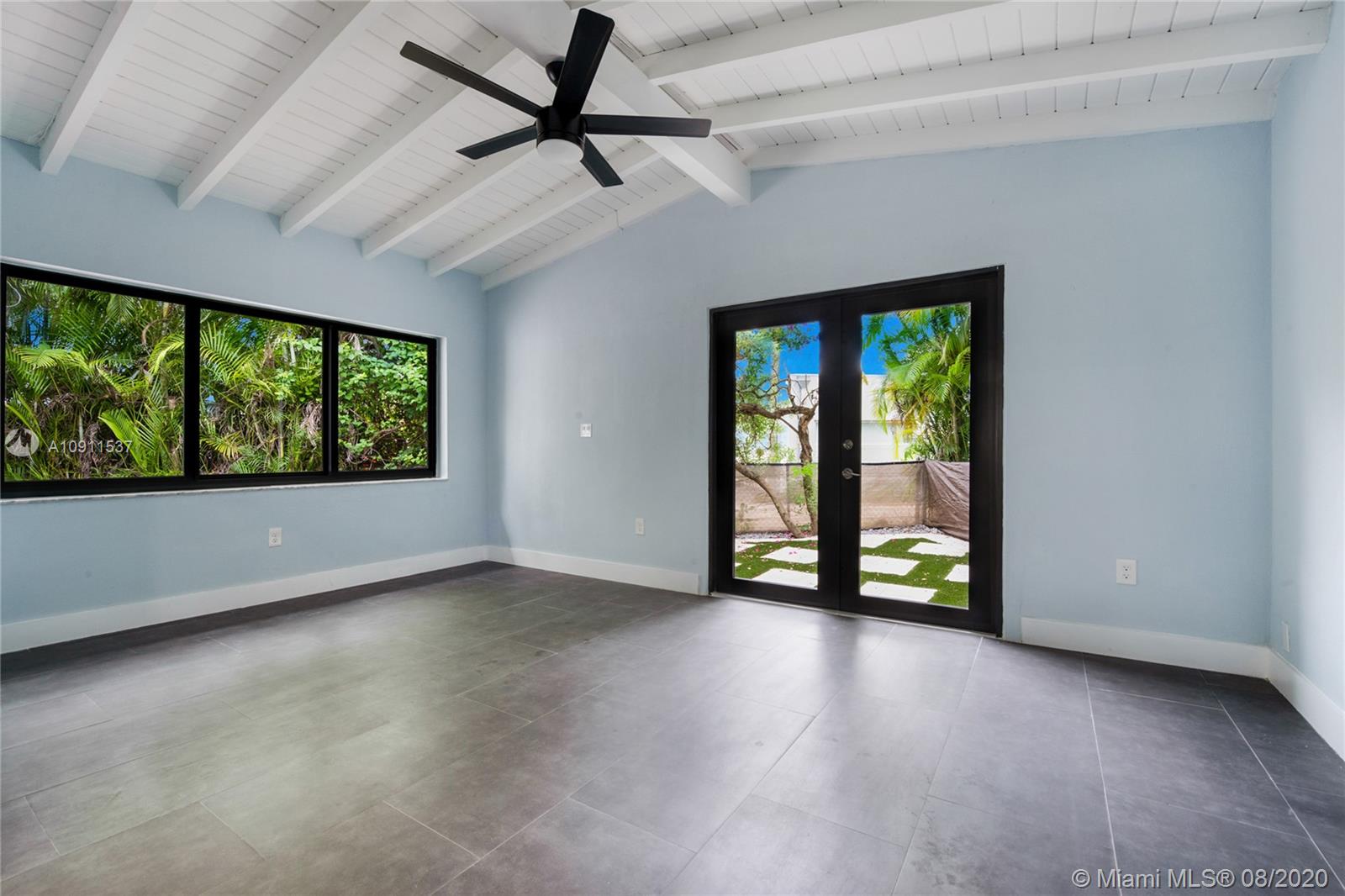 420 Blue Road Coral Gables, FL 33146 - Photo 10 of 17 Gallery Image 10