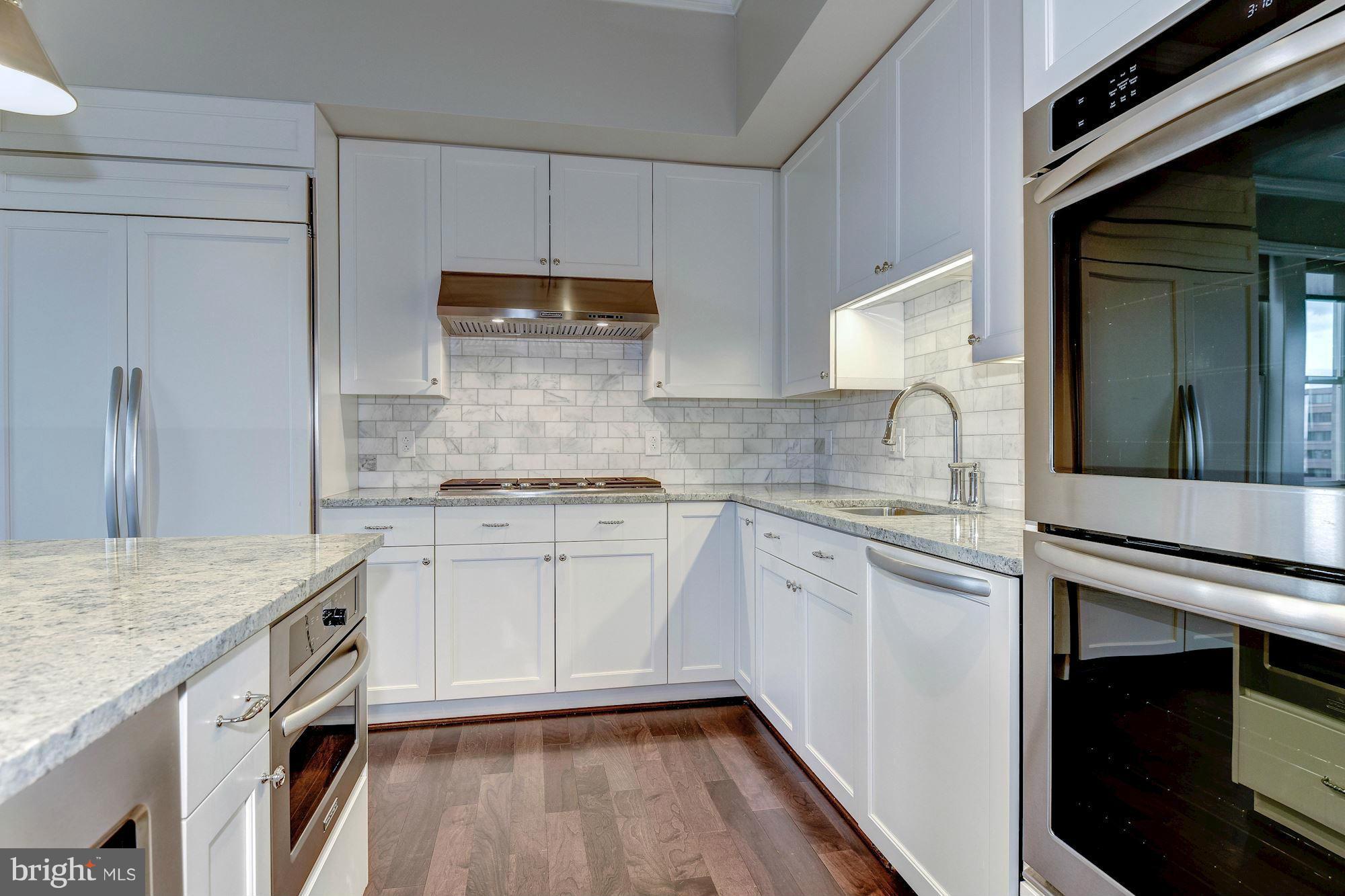 2700 Woodley Road Northwest, Unit PH1 Washington, DC 20008 - Photo 9 of 30 Kitchen