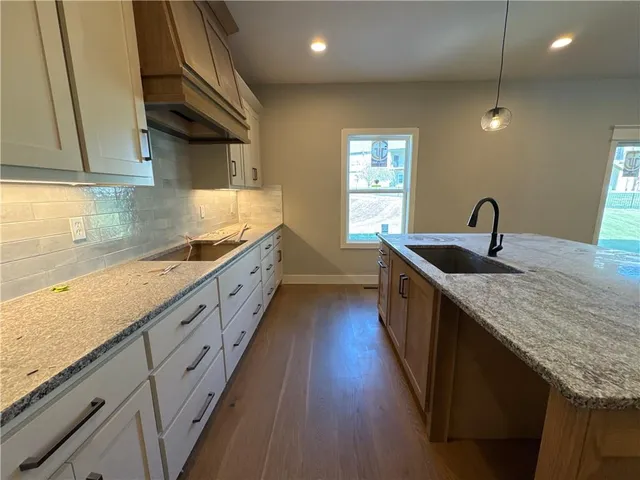 $799,900 | 18130 Northwest 127th Street, Platte City, MO 64079