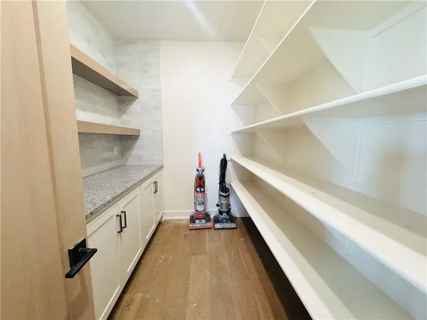 $759,900 | 18130 Northwest 127th Street, Platte City, MO 64079