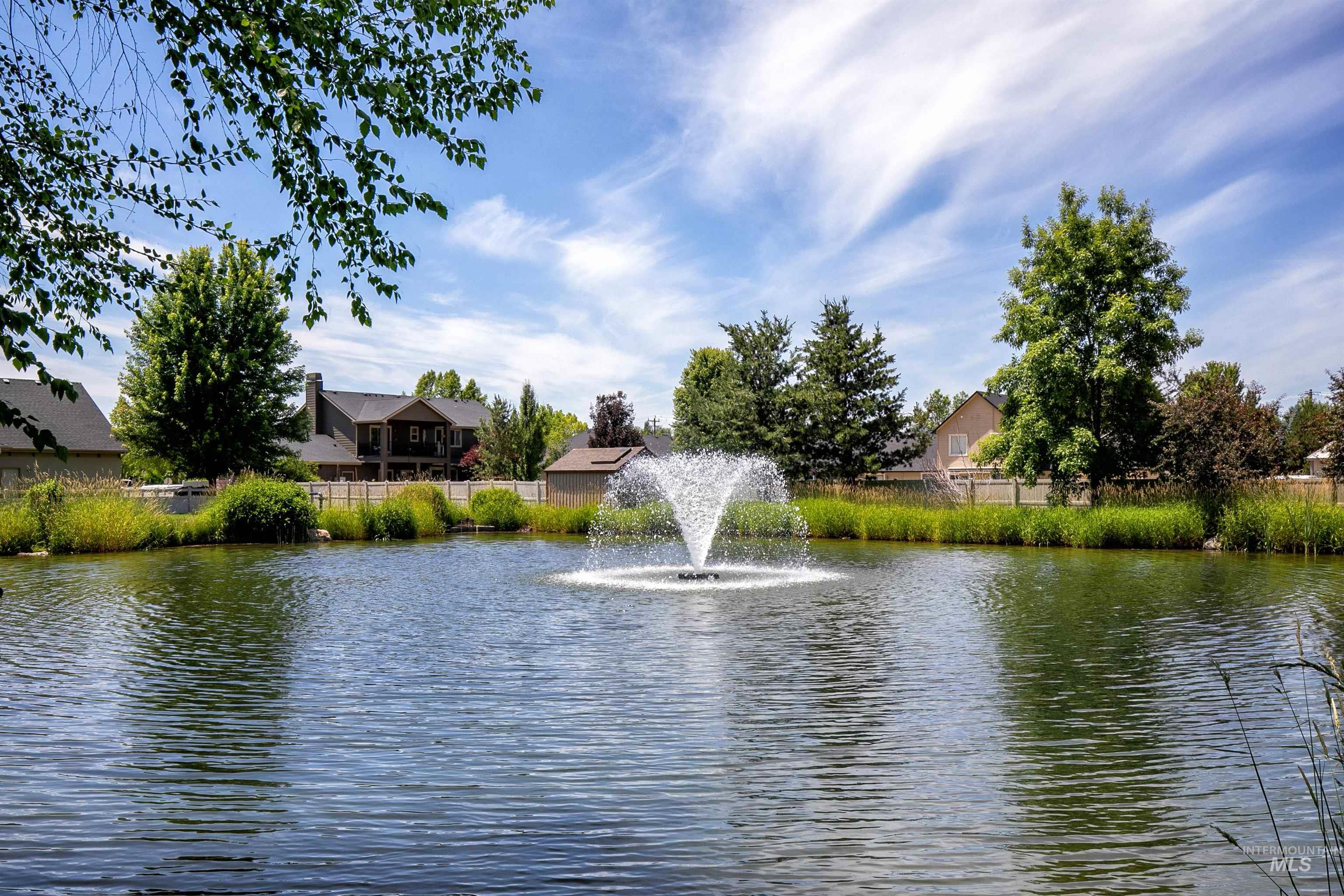 701 North Senora Way, Eagle, ID 83616 Compass