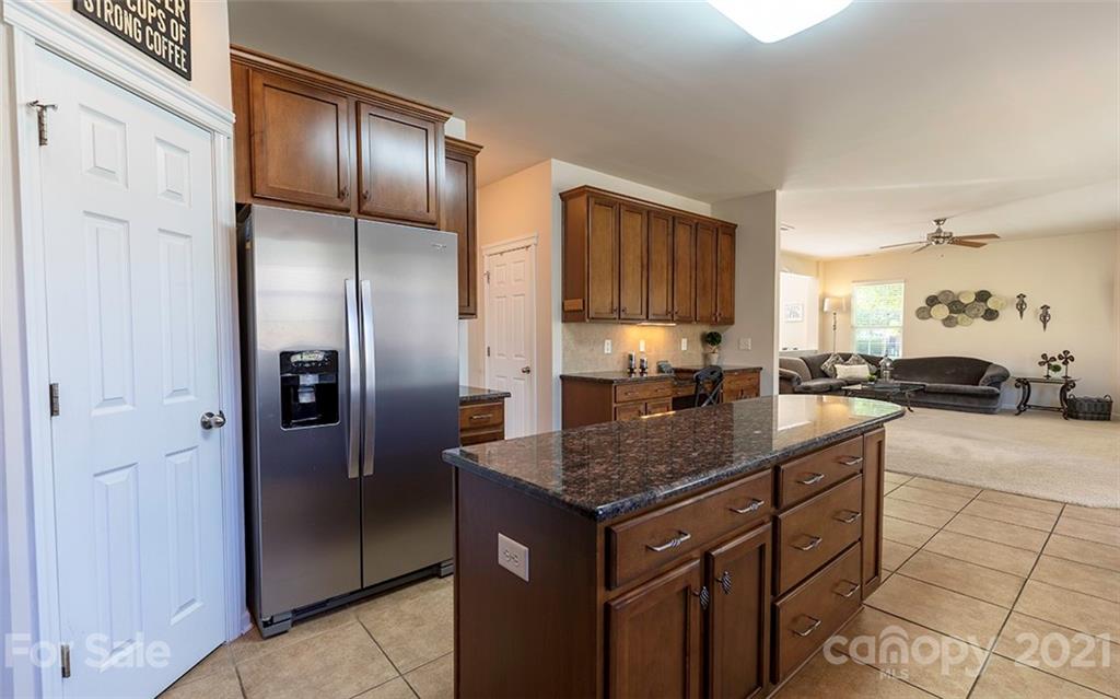 16128 Raptor Court Charlotte, NC 28278 - Photo 11 of 47 Gallery Image 11