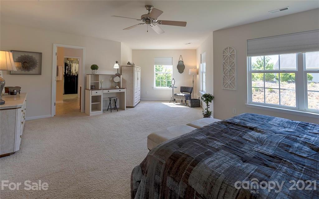 16128 Raptor Court Charlotte, NC 28278 - Photo 12 of 47 Gallery Image 12
