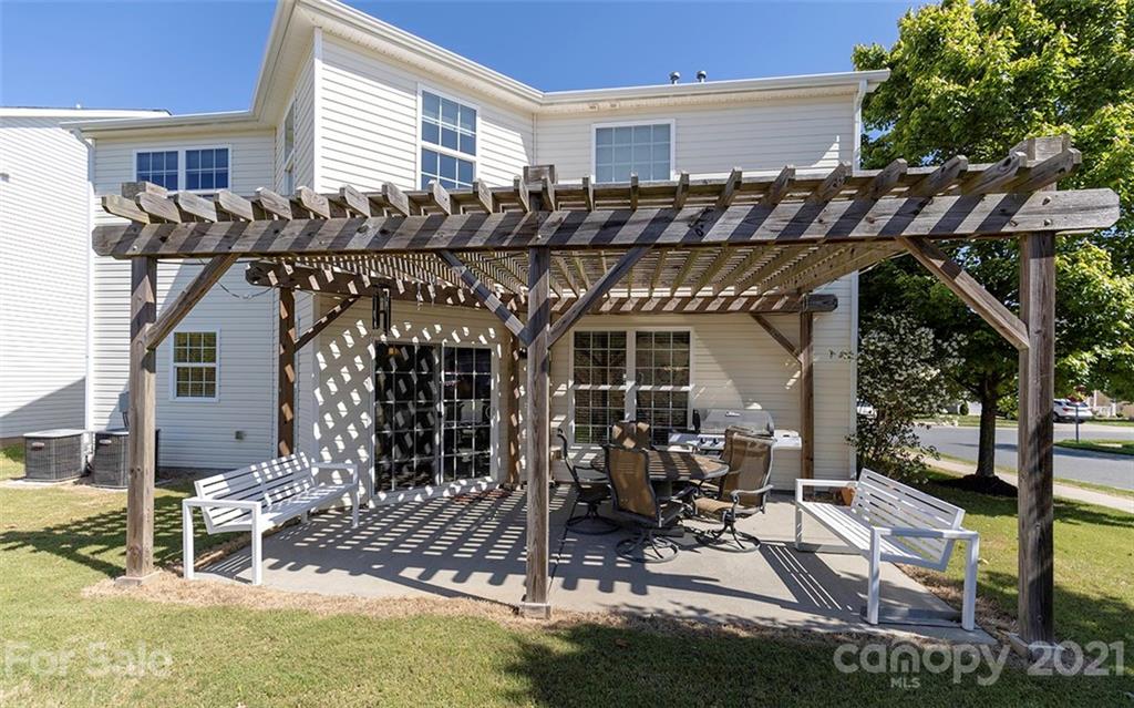 16128 Raptor Court Charlotte, NC 28278 - Photo 14 of 47 Gallery Image 14