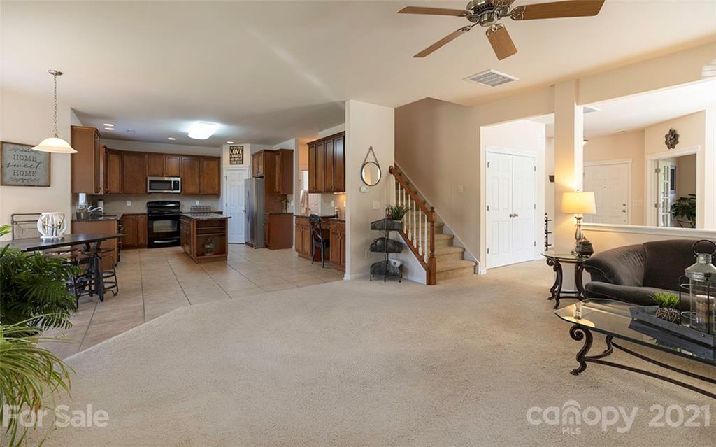 16128 Raptor Court Charlotte, NC 28278 - Photo 15 of 47 Gallery Image 15