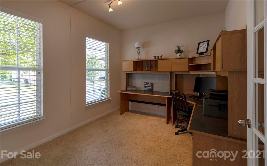 16128 Raptor Court Charlotte, NC 28278 - Photo 23 of 47 Gallery Image 23