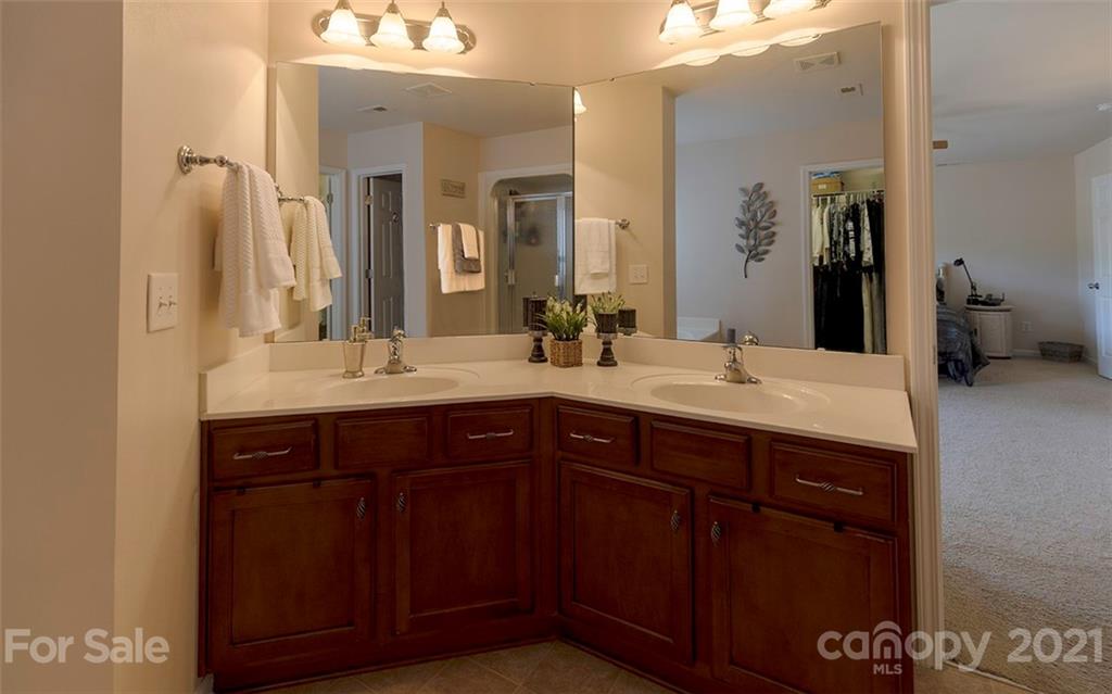 16128 Raptor Court Charlotte, NC 28278 - Photo 28 of 47 Gallery Image 28