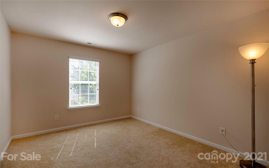 16128 Raptor Court Charlotte, NC 28278 - Photo 35 of 47 Gallery Image 35