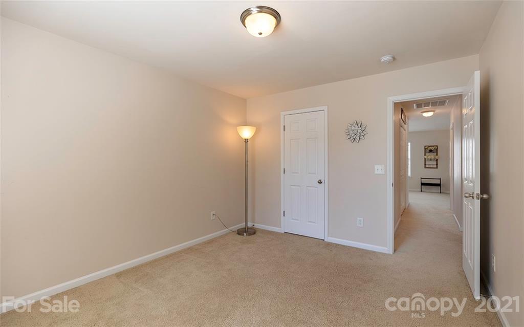 16128 Raptor Court Charlotte, NC 28278 - Photo 36 of 47 Gallery Image 36