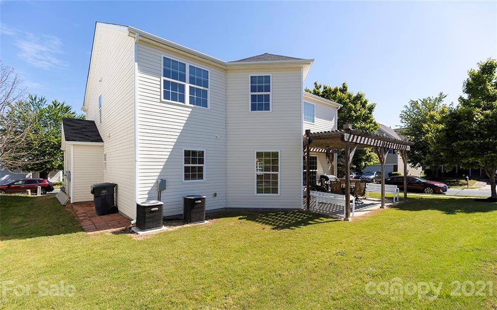 16128 Raptor Court Charlotte, NC 28278 - Photo 43 of 47 Gallery Image 43