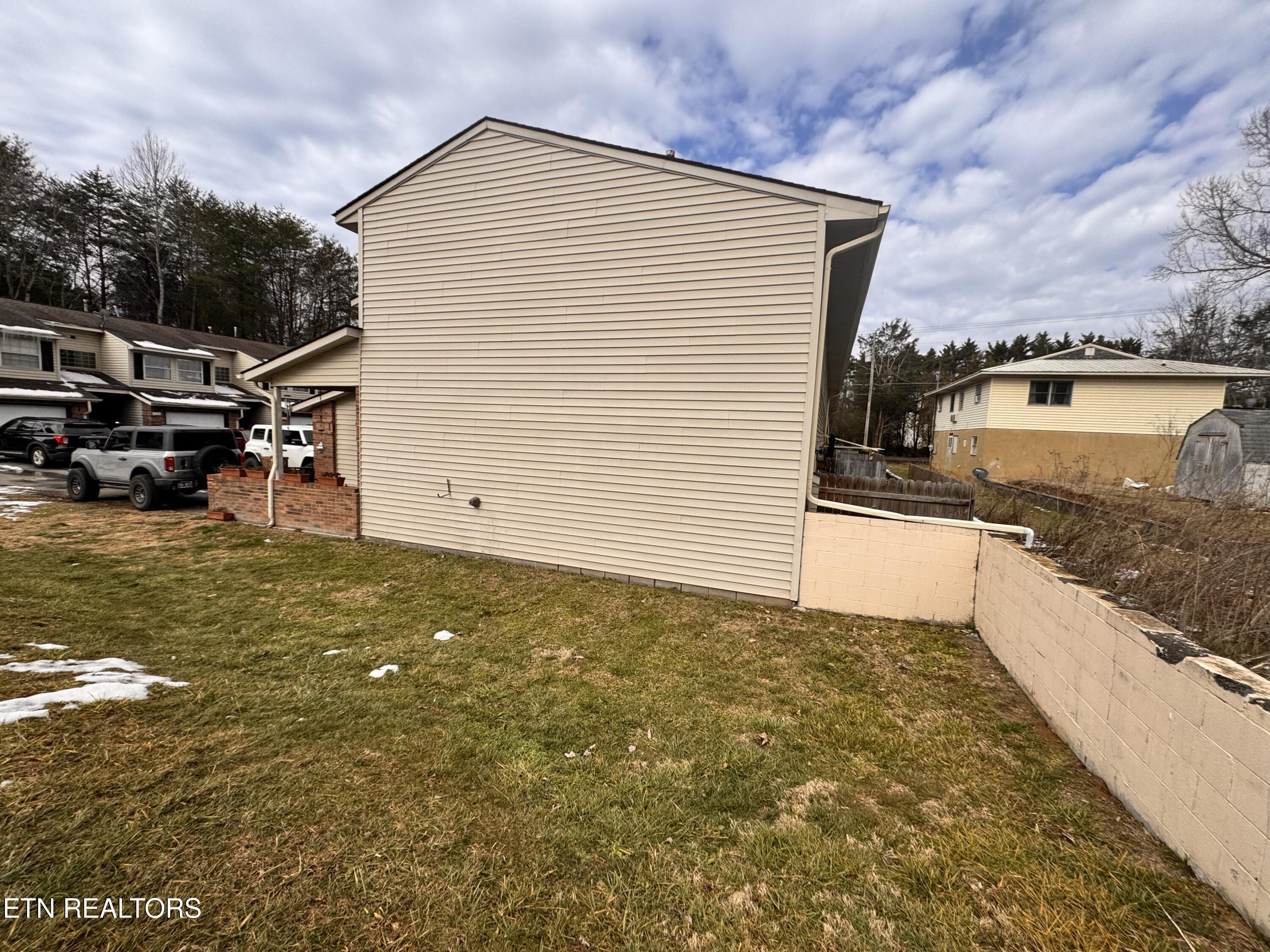 1315 Mountain Meadows Way, Unit 8 Sevierville, TN 37862 - Photo 26 of 27 End Unit 2