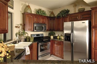 2550 East River Road, Unit 18106 Tucson, AZ 85718 - Photo 3 of 9