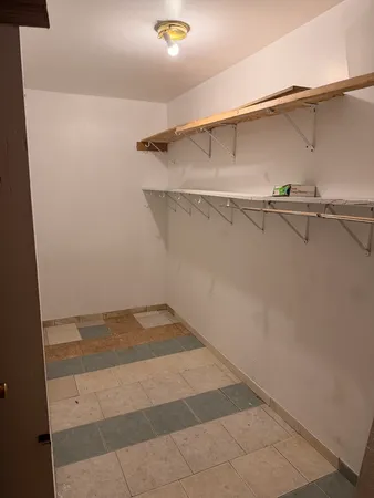 $1,650 | 5850 West 87th Street, Unit 2A, Burbank, IL 60459