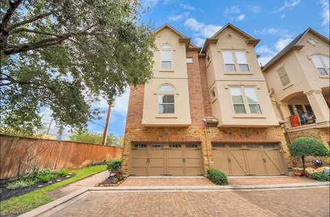 $519,000 | 3303 Bingham Manor Lane, Houston, TX 77056