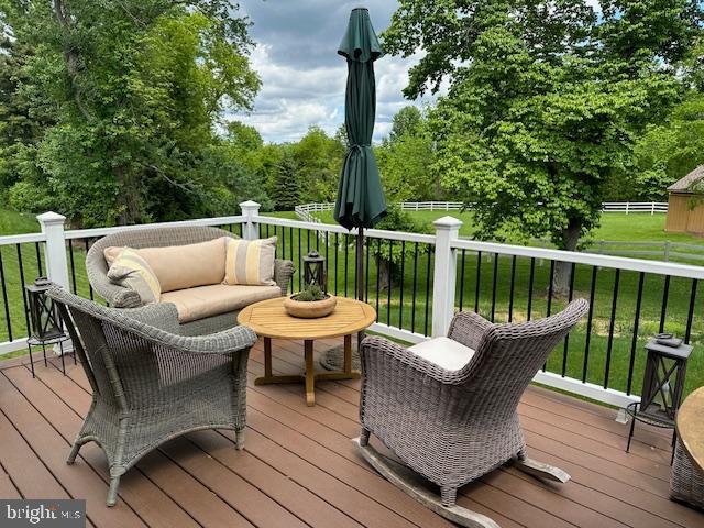 3872 Mink Road Emmaus, PA 18049 - Photo 32 of 39 a view of a patio on the roof deck
