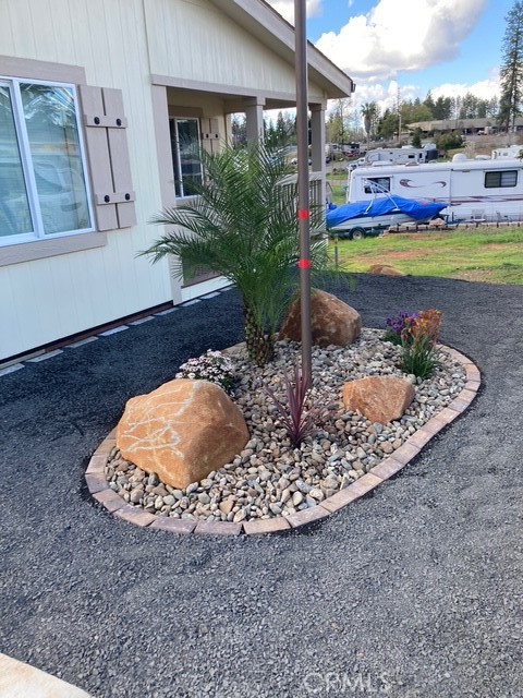 1340 Bille Road, Unit 13 Paradise, CA 95969 - Photo 24 of 31 a view of a very nice looking room