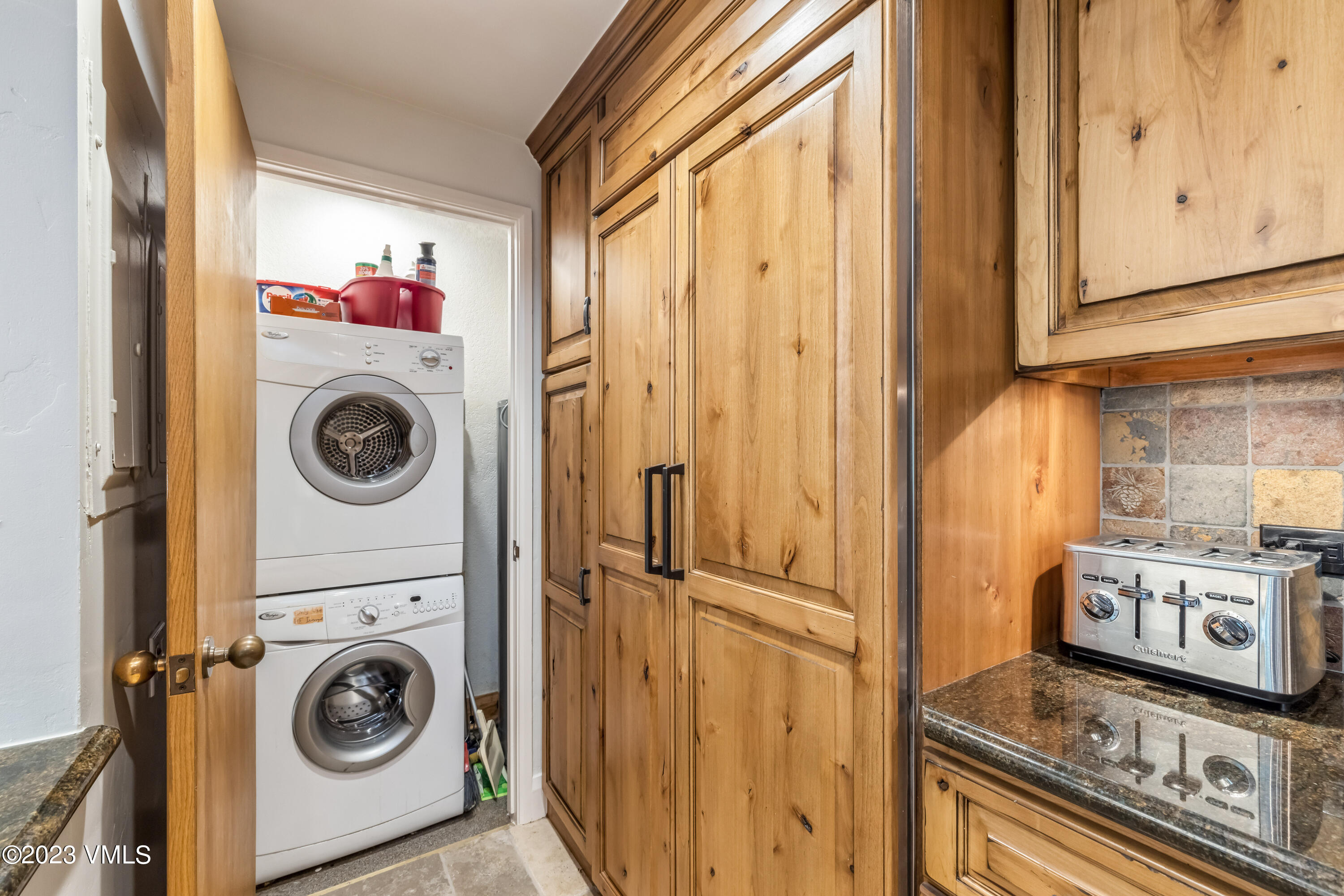 120 Offerson Road, Unit D260 Beaver Creek, CO 81620 - Photo 13 of 41 a utility room with dryer and washer