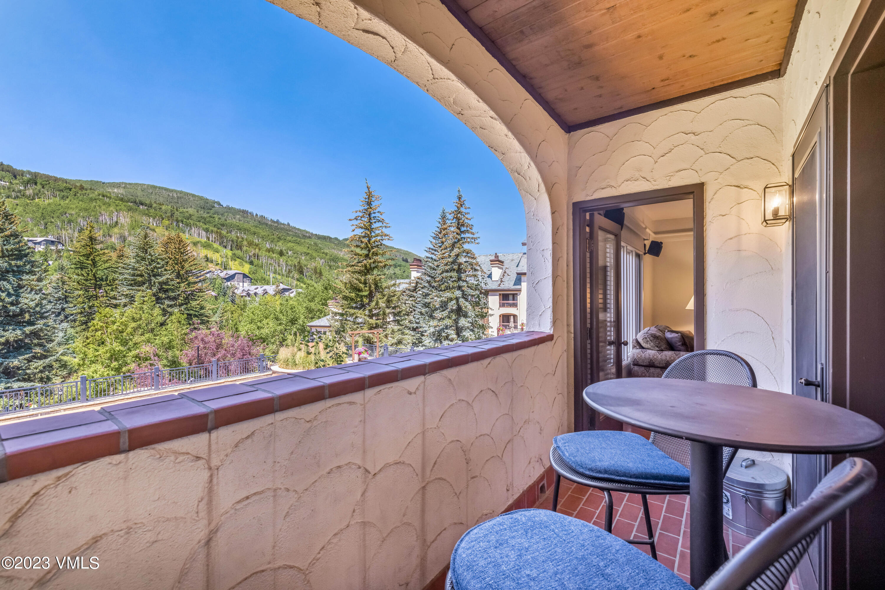 120 Offerson Road, Unit D260 Beaver Creek, CO 81620 - Photo 23 of 41 a view of a outdoor seating area