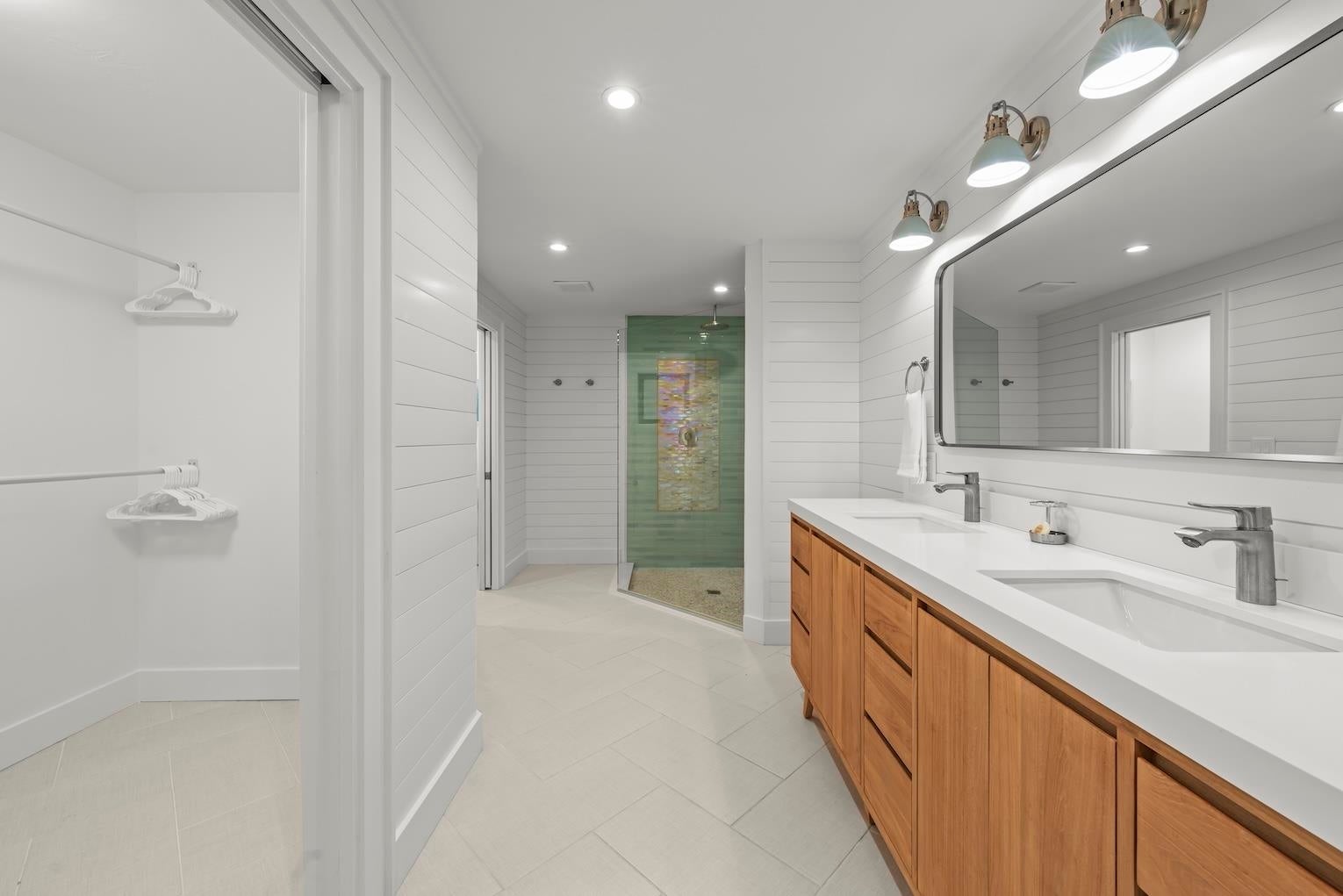 4775 Rue Helene Sanibel, FL 33957 - Photo 24 of 50 Gallery Image 24