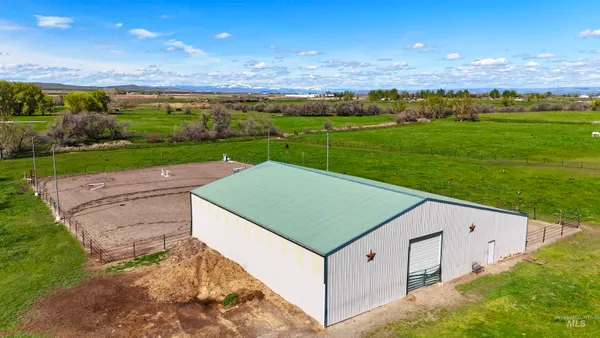 $975,000 | 644 Ontario Heights Road, Ontario, OR 97914