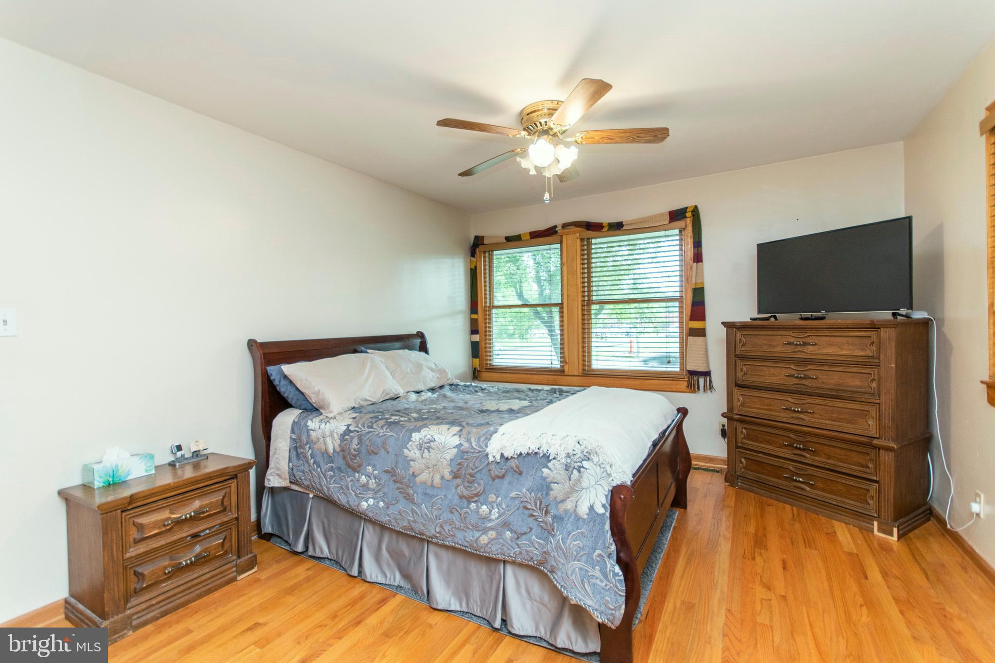 114 Sunset Road Burlington, NJ 08016 - Photo 20 of 40 Gallery Image 20