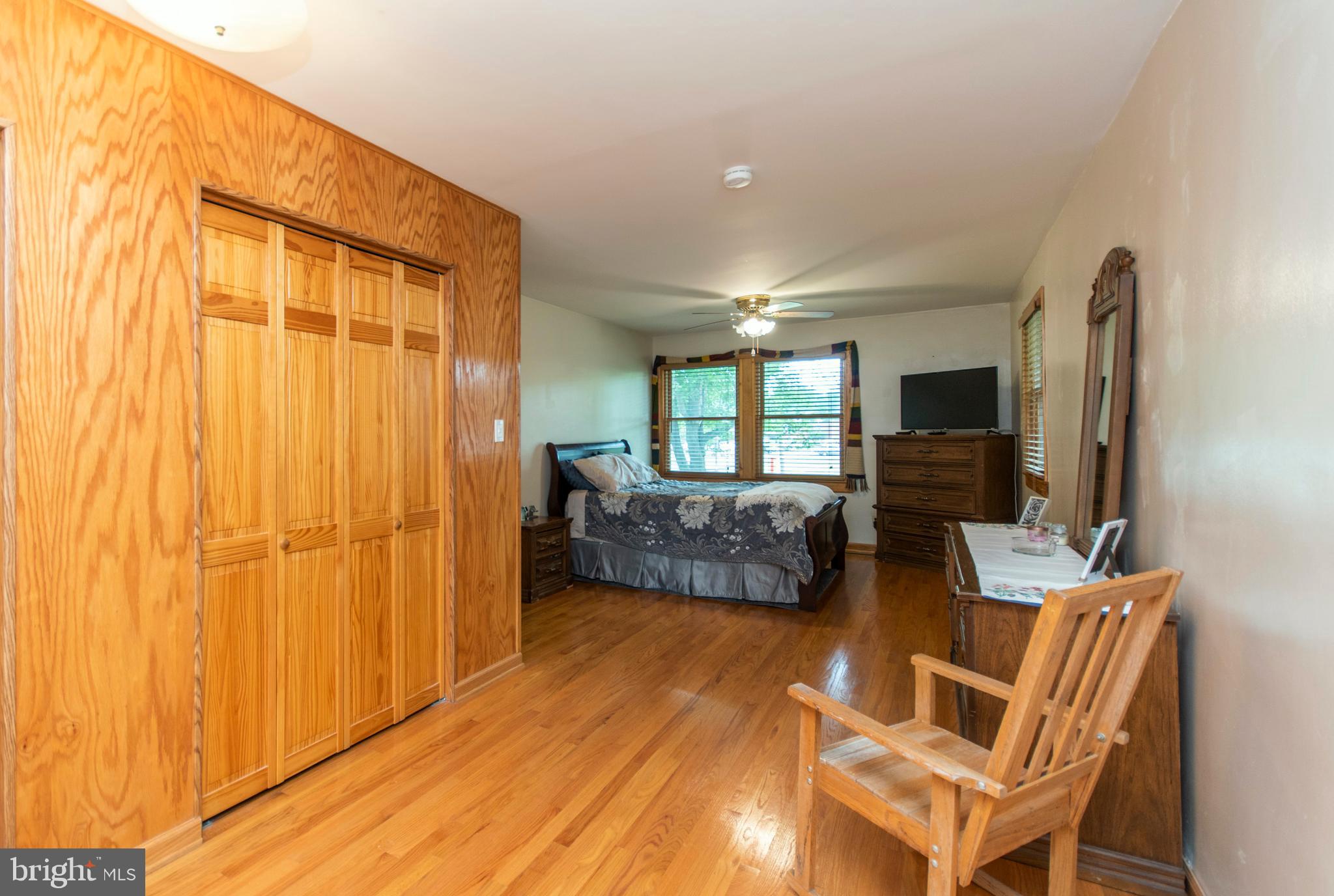 114 Sunset Road Burlington, NJ 08016 - Photo 22 of 40 Gallery Image 22