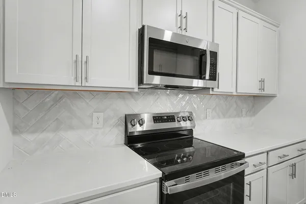 $309,995 | 300 Hudson Vlg Drive, Unit (LOT 22), La Grange, NC 28551