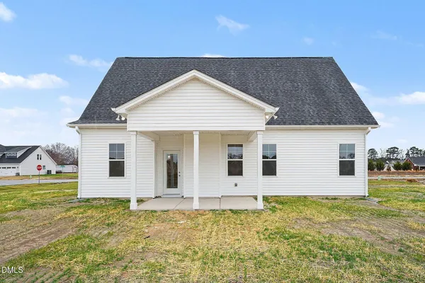 $309,995 | 300 Hudson Vlg Drive, Unit (LOT 22), La Grange, NC 28551