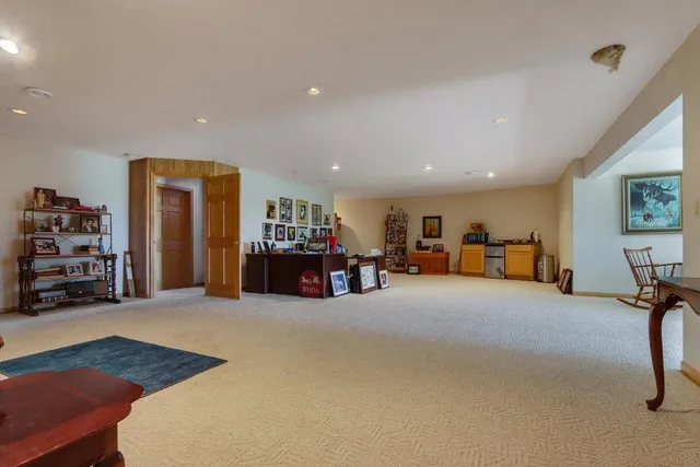 $665,000 | 392 27th Street, New Auburn, WI 54757