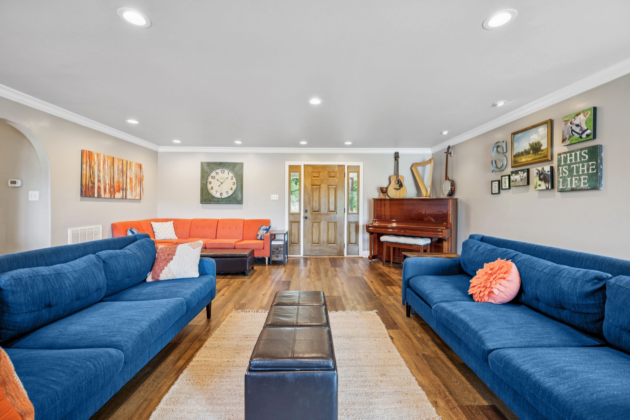 2797 Lewis Road Santa Fe, TN 38482 - Photo 25 of 92 a living room with furniture and wooden floor