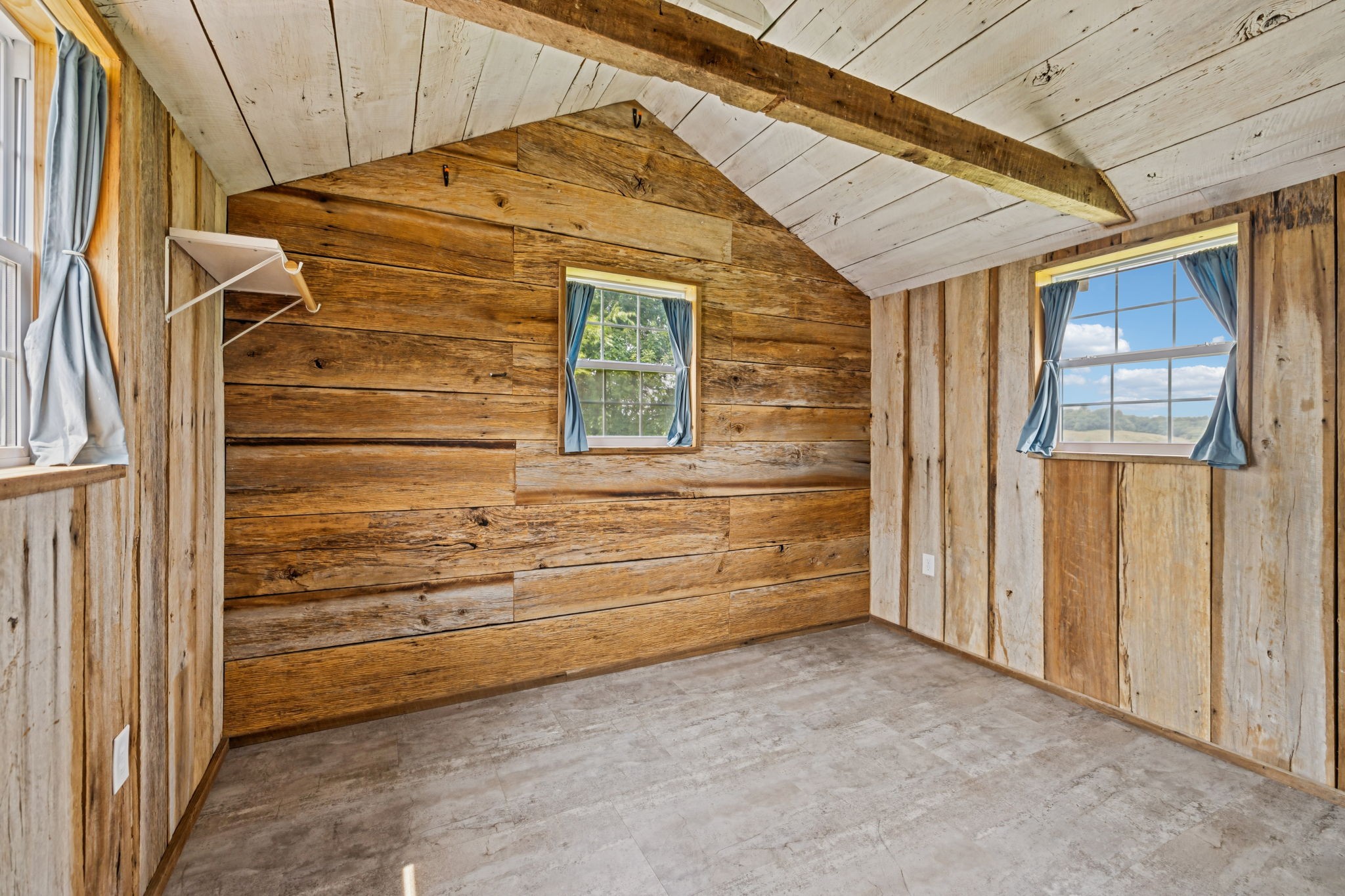 2797 Lewis Road Santa Fe, TN 38482 - Photo 41 of 92 a view of front door and wooden floor