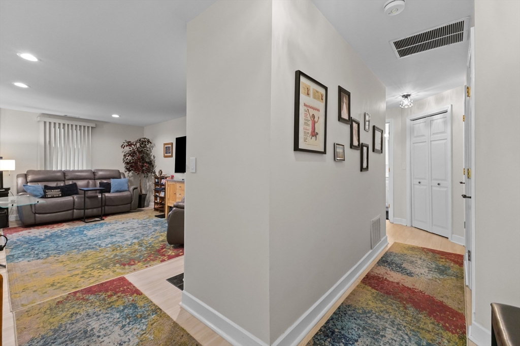 770 Salisbury Street, Unit 346 Worcester, MA 01609 - Photo 7 of 26