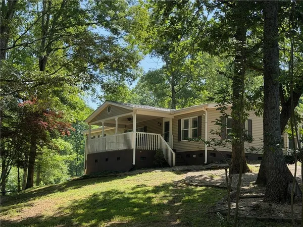 $715,500 | 7911 Belton Bridge Road, Lula, GA 30554