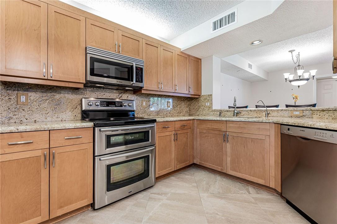 9599 Weldon Circle, Unit A308 Fort Lauderdale, FL 33321 - Photo 7 of 40 Photo 7