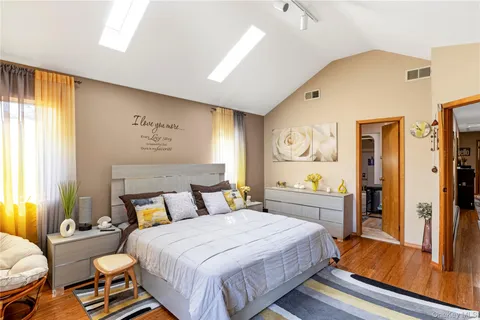 $950,000 | 27 Cypress Drive, Kings Park, NY 11754