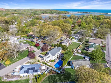 $950,000 | 27 Cypress Drive, Kings Park, NY 11754