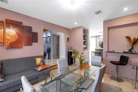 $950,000 | 27 Cypress Drive, Kings Park, NY 11754