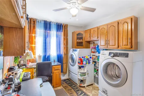 $950,000 | 27 Cypress Drive, Kings Park, NY 11754