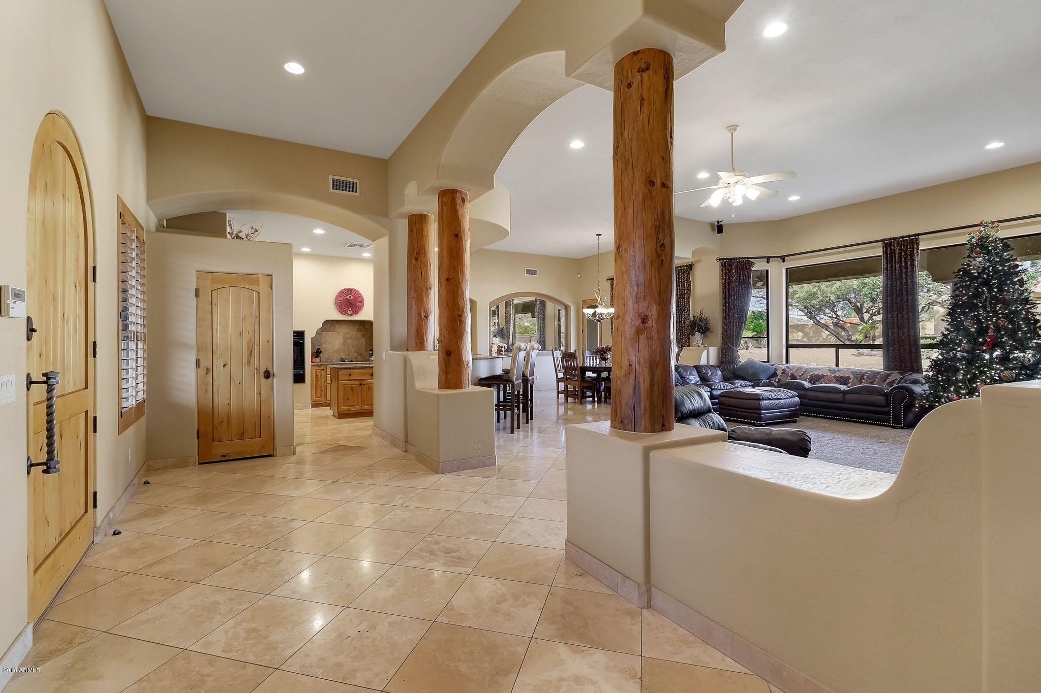 726 West Briles Road Phoenix, AZ 85085 - Photo 16 of 63 Interior Entry 1