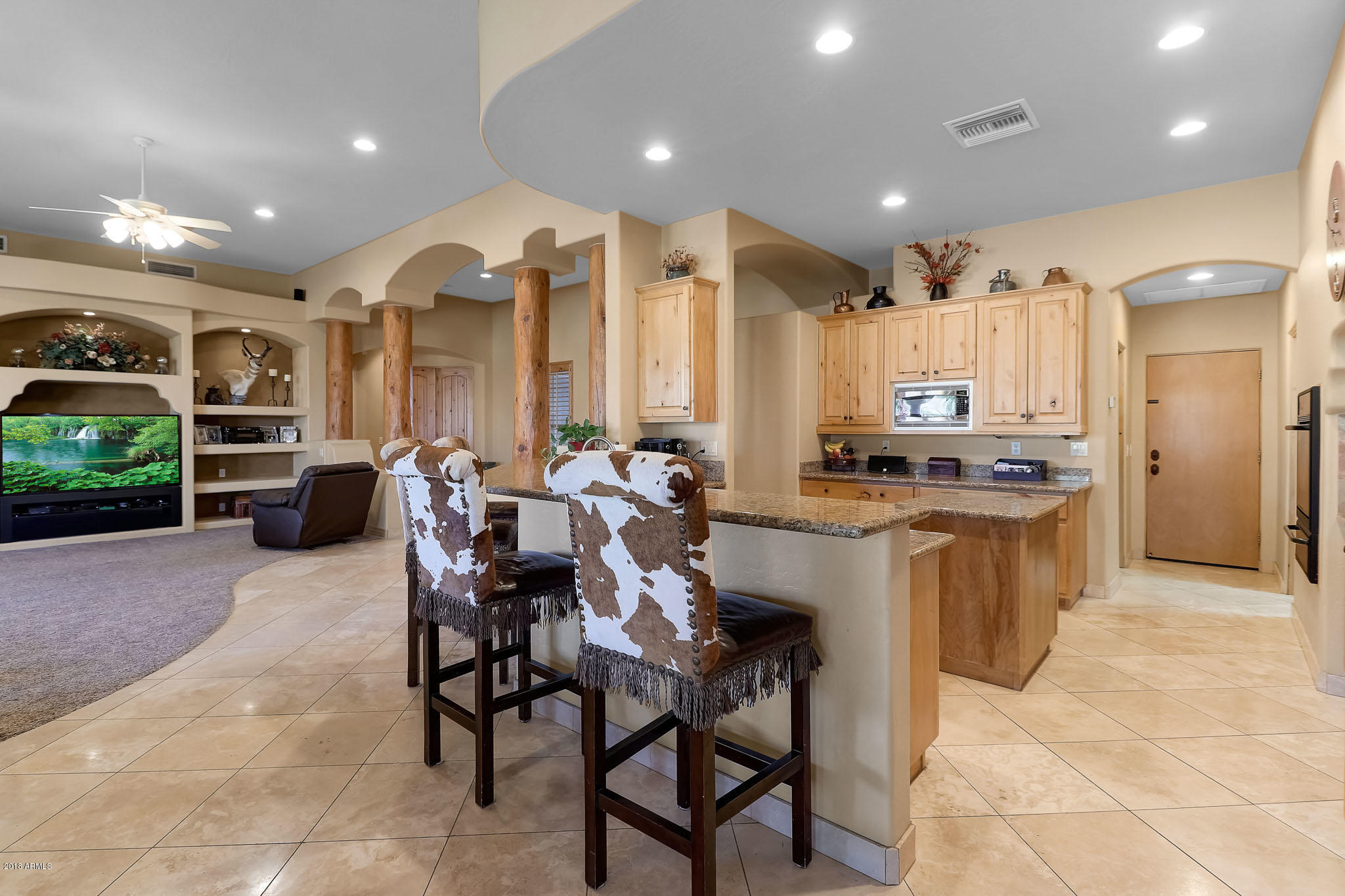 726 West Briles Road Phoenix, AZ 85085 - Photo 21 of 63 Breakfast Bar 2