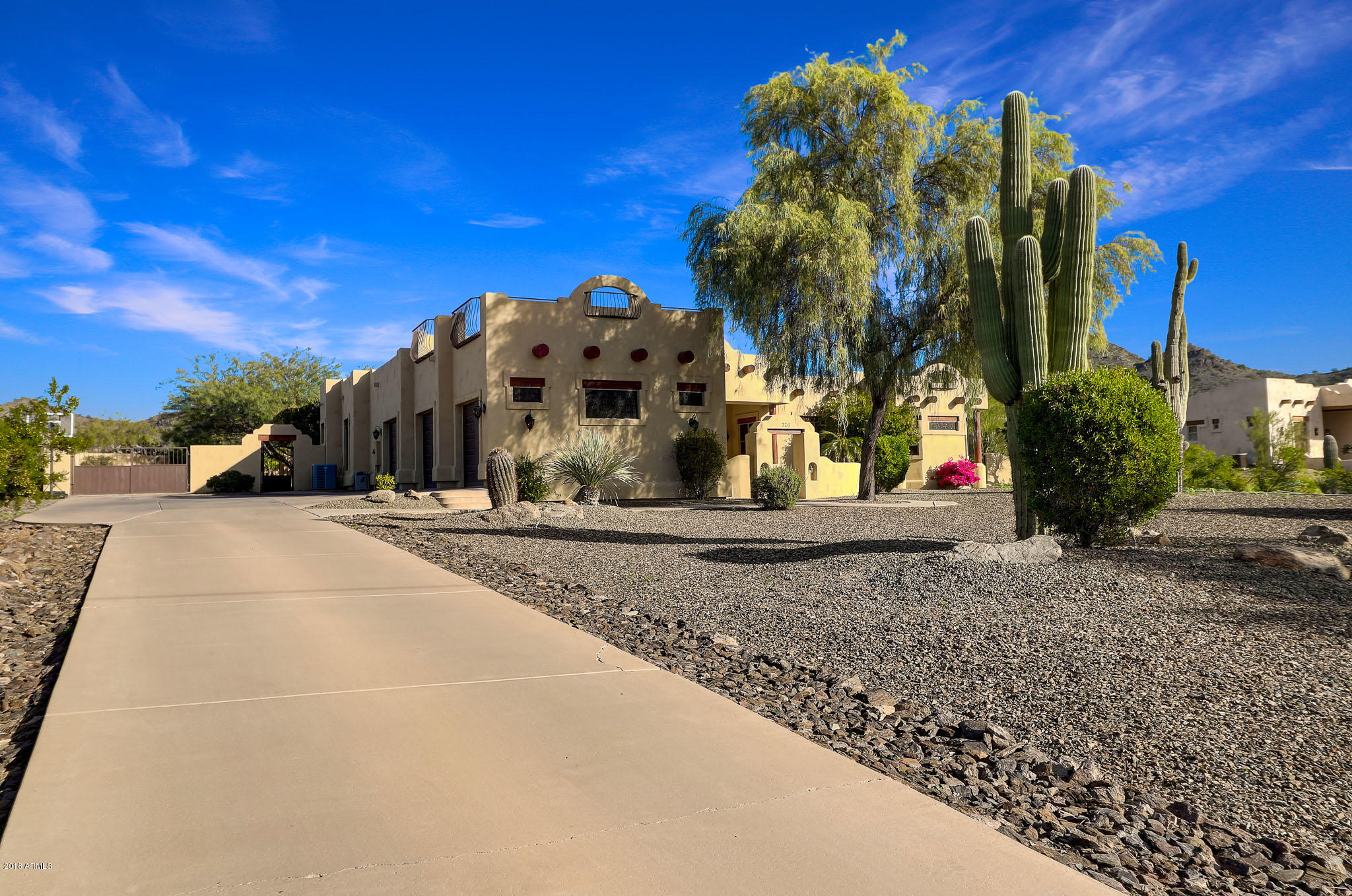 726 West Briles Road Phoenix, AZ 85085 - Photo 3 of 63 Driveway 1
