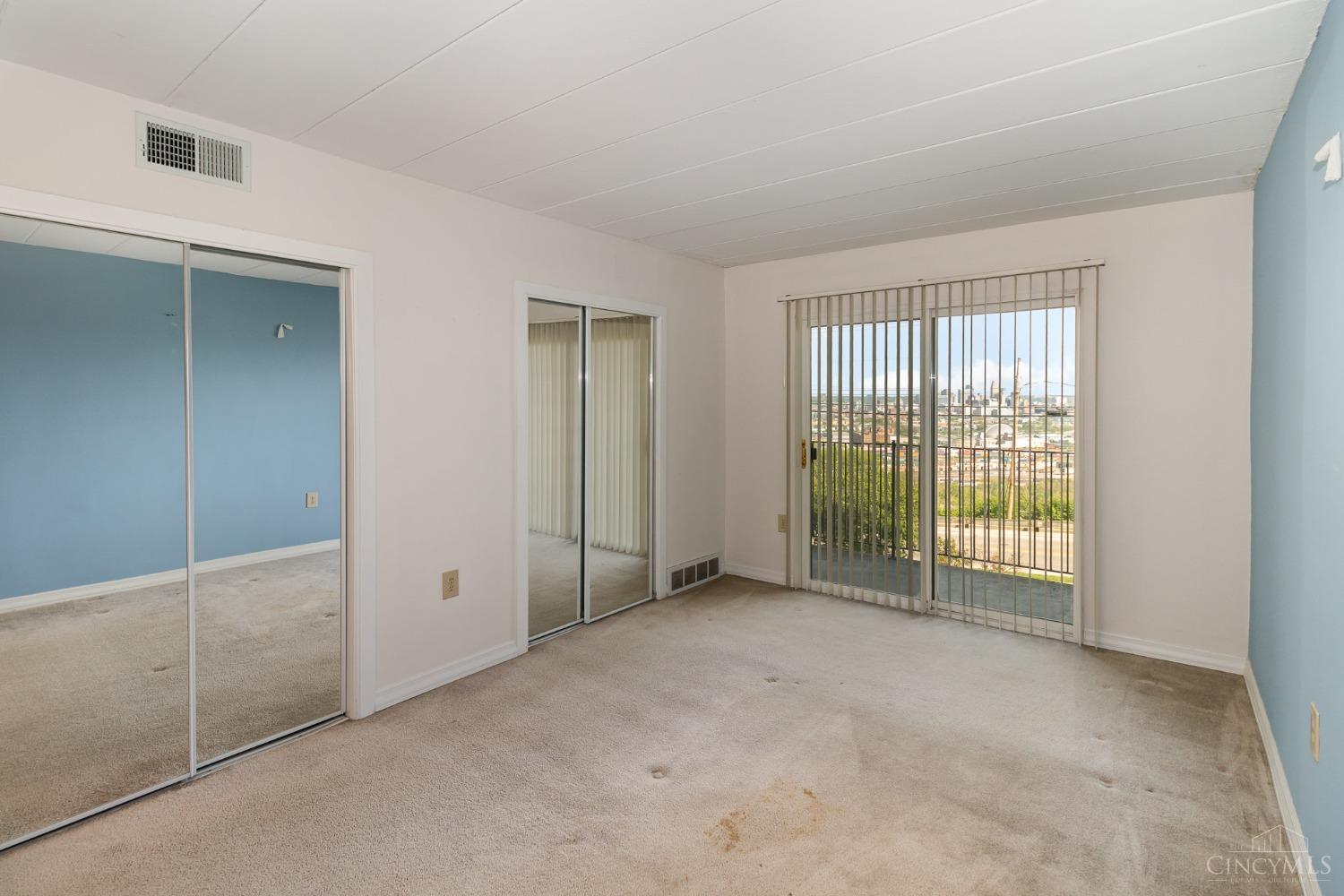 2680 Lehman Road, Unit C207 Cincinnati, OH 45204 - Photo 12 of 17 Gallery Image 12