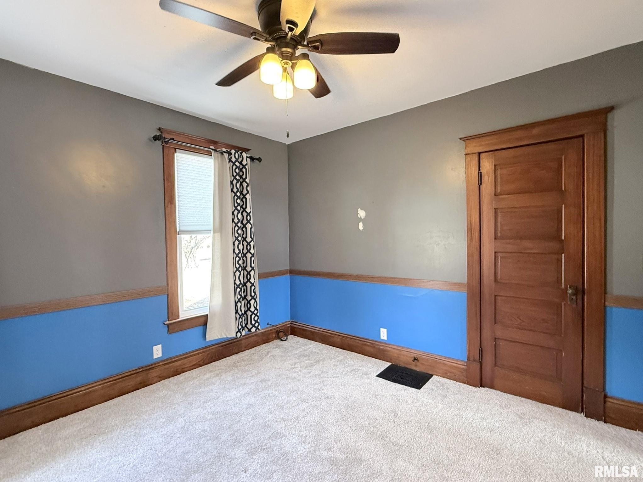 109 East West Street Oneida, IL 61467 - Photo 34 of 69
