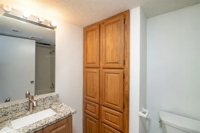 $1,150 | 1417 Weiler Boulevard, Fort Worth, TX 76112