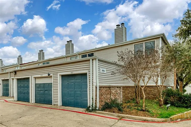 $1,150 | 1417 Weiler Boulevard, Fort Worth, TX 76112