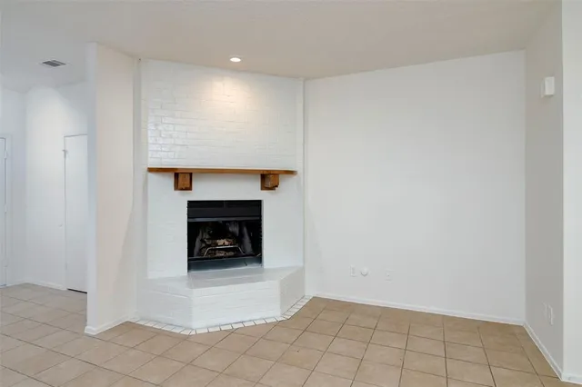 $1,150 | 1417 Weiler Boulevard, Fort Worth, TX 76112