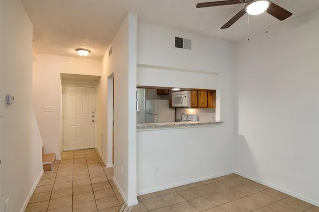 $1,150 | 1417 Weiler Boulevard, Fort Worth, TX 76112