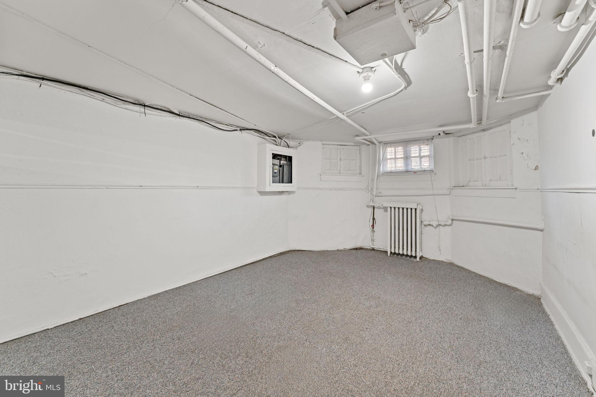 2707 11th Street Northwest Washington, DC 20001 - Photo 17 of 49 a view of empty room