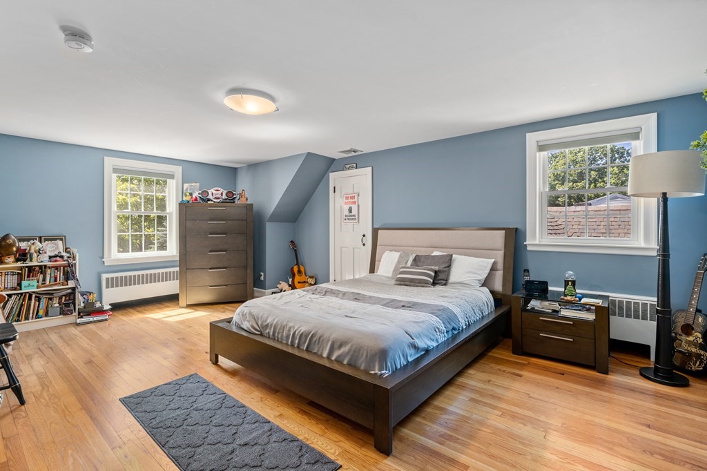 25 Dunster Road Needham, MA 02494 - Photo 15 of 23