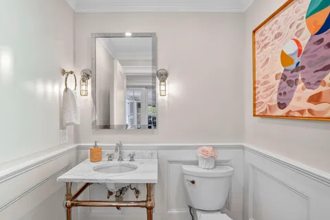 $9,495,000 | 29 Slough Cove Road, Edgartown, MA 02539
